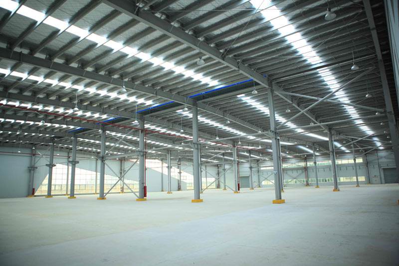 鋼結構廠房安裝時，高強螺栓的施工尤為重要